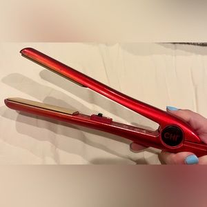 Chi 1” straightner